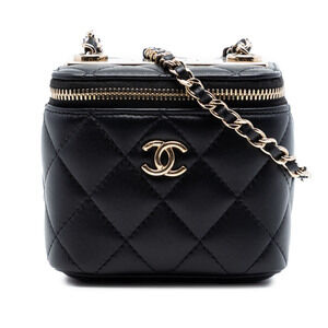 Pre-Loved Chanel Mini Quilted Lambskin Trendy CC Vanity Case